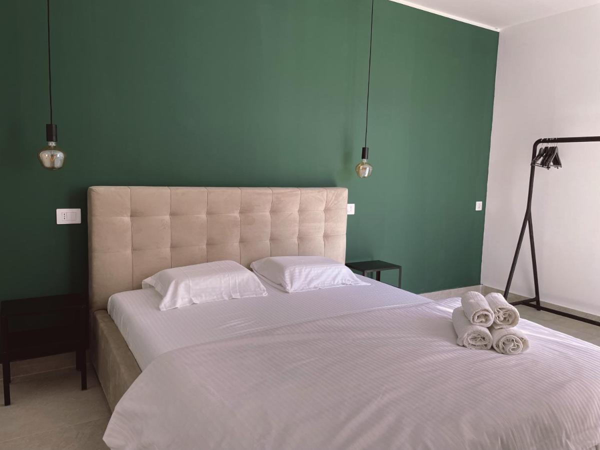 Hotel Casa Nube à Orşova Extérieur photo